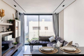 Luxury 105 Studio